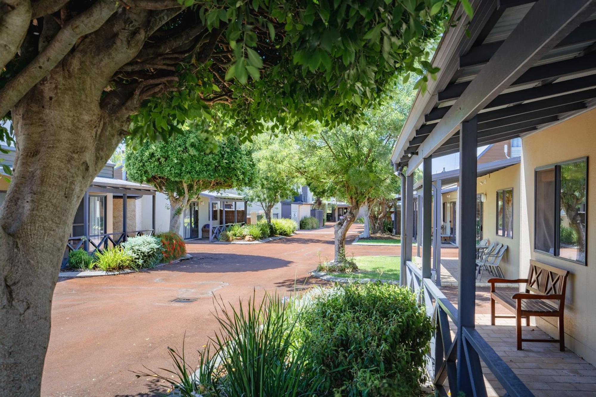 Bay Village Resort Dunsborough Exterior foto